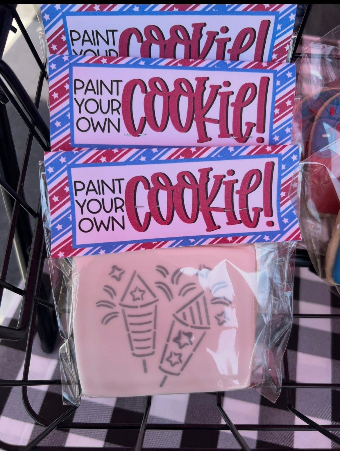Paint your own cookie
